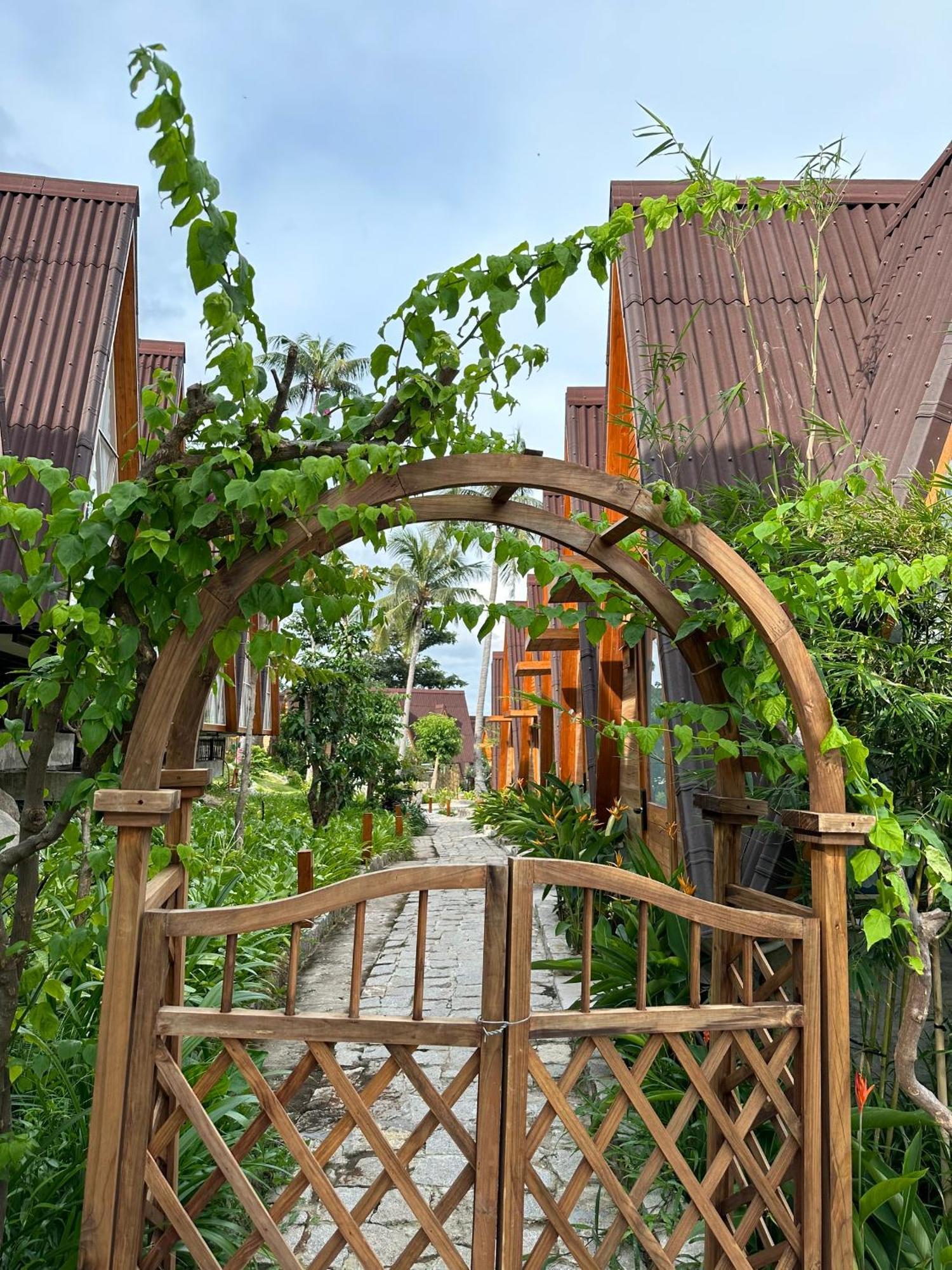 Fly Up Resort Lai Son Extérieur photo
